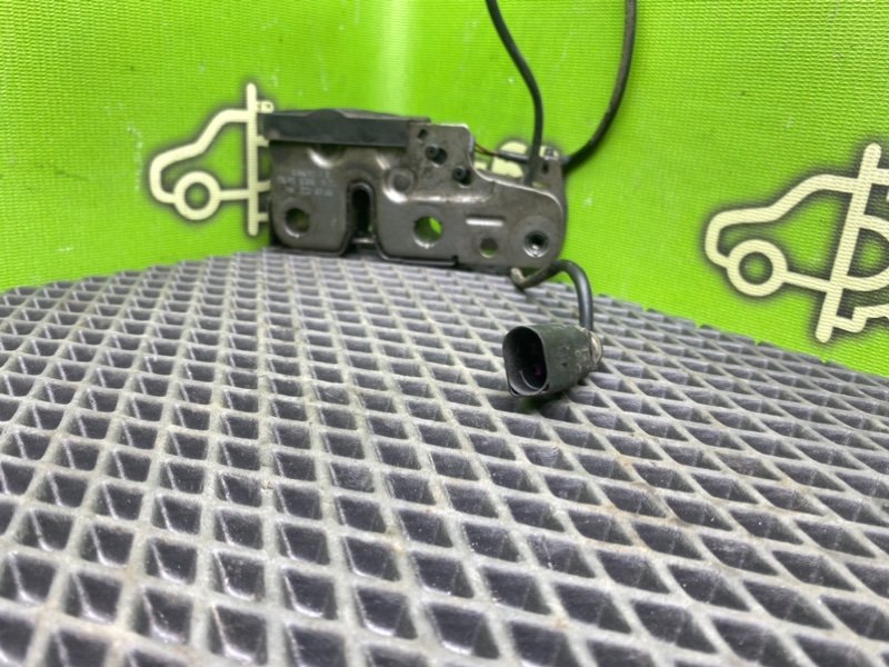 Замок капота, 1790 рублей, Тверь