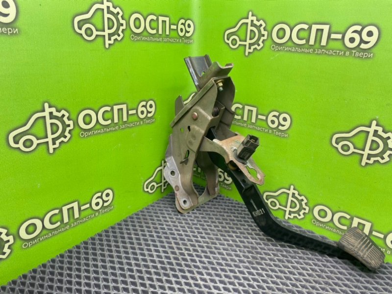 Педаль тормоза, 790 рублей, Тверь