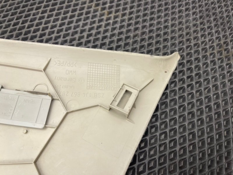 Накладка стойки, 490 рублей, Тверь