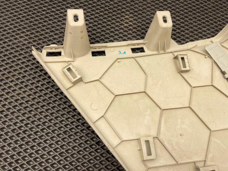 Накладка стойки, 490 рублей, Тверь