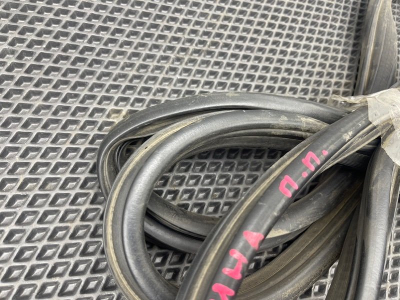 Уплотнитель двери, 490 рублей, Тверь