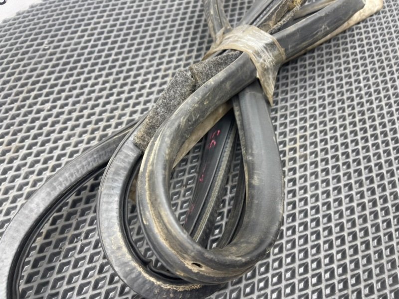 Уплотнитель двери, 890 рублей, Тверь