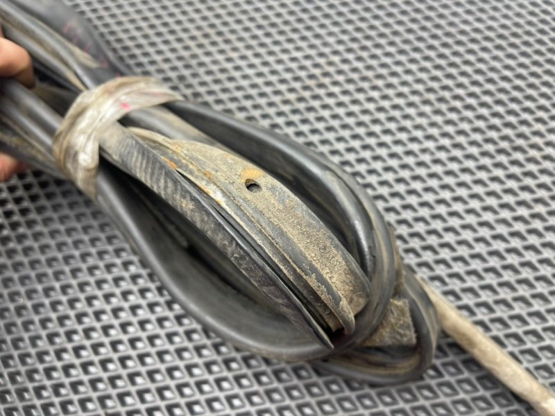 Уплотнитель двери, 890 рублей, Тверь