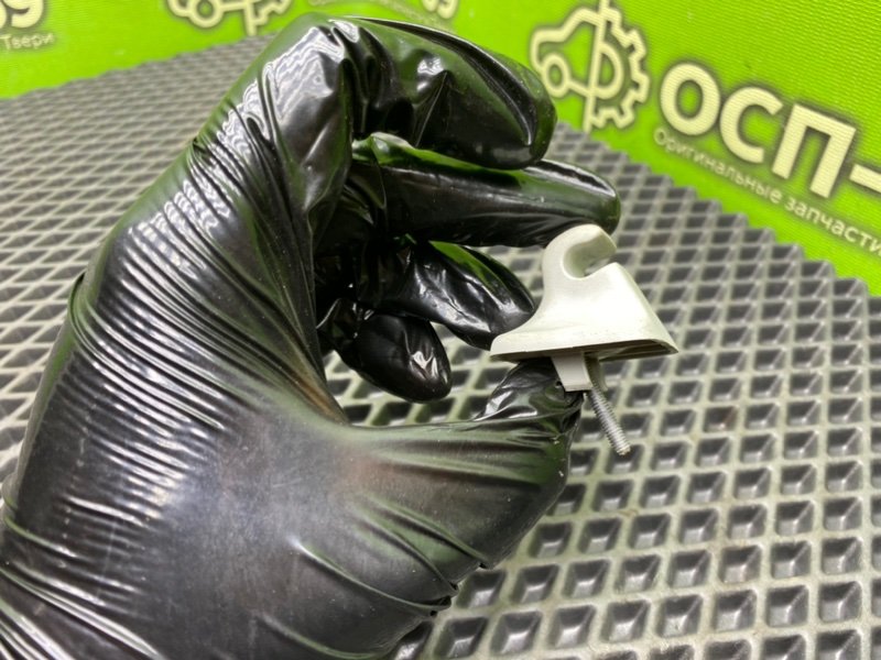 Крепление солнцезащитного козырька, 490 рублей, Тверь