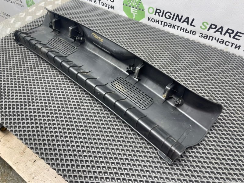 Накладка замка багажника, 790 рублей, Тверь