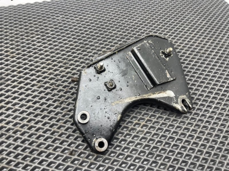 Кронштейн двигателя, 990 рублей, Тверь