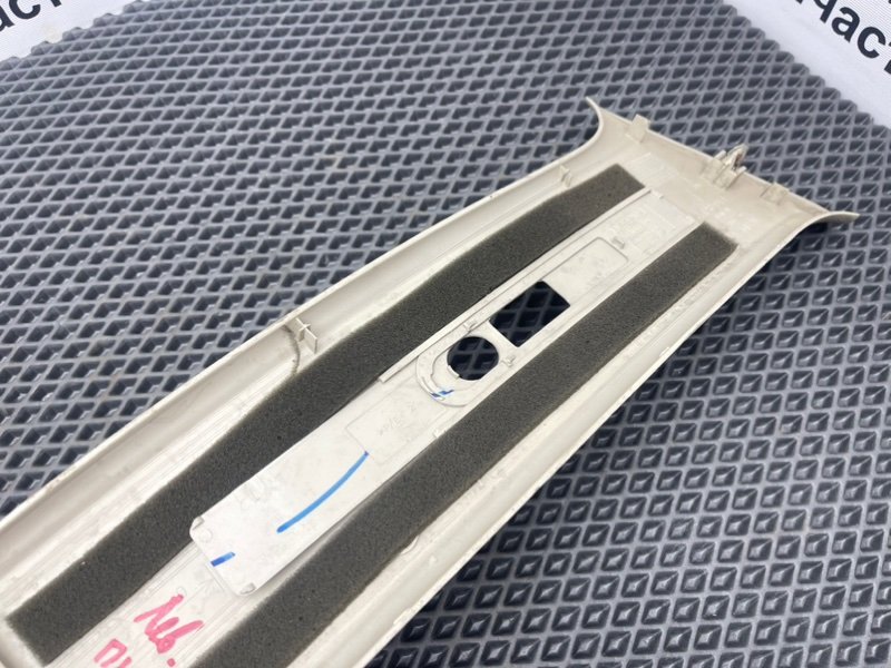 Накладка стойки, 390 рублей, Тверь