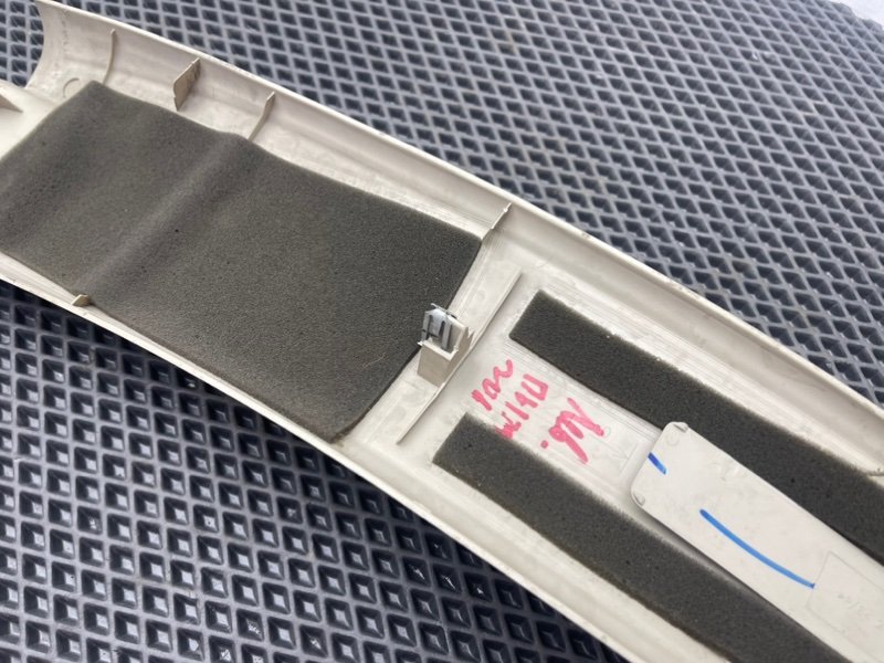 Накладка стойки, 390 рублей, Тверь