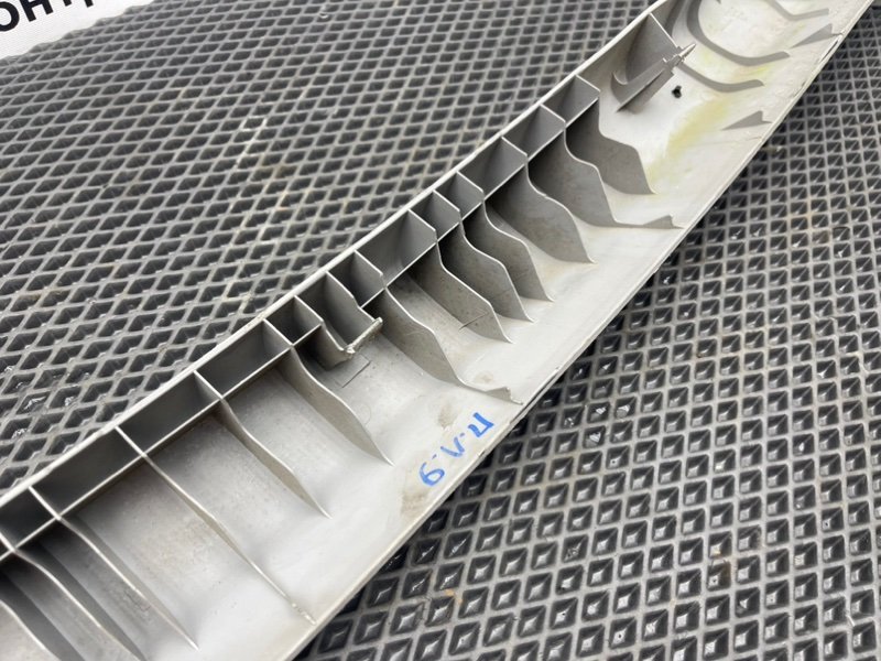 Накладка стойки, 590 рублей, Тверь