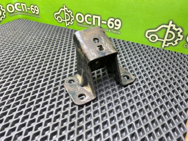 Кронштейн опоры двигателя, 1490 рублей, Тверь