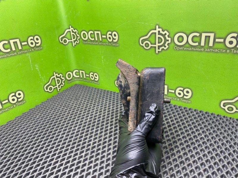 Подушка двигателя, 1490 рублей, Тверь