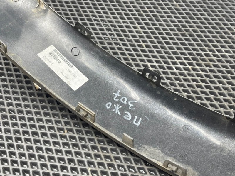 Накладка на бампер, 590 рублей, Тверь