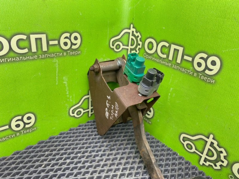 Педаль тормоза, 790 рублей, Тверь