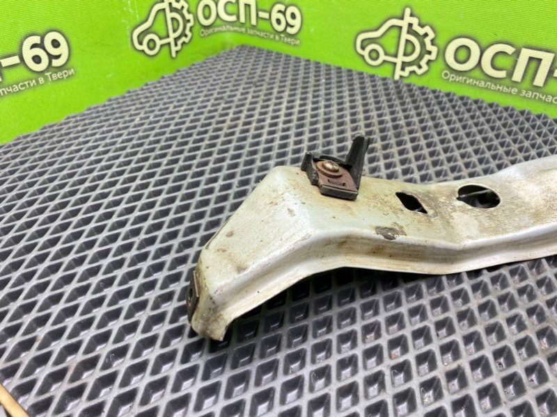 Крепление фары, 590 рублей, Тверь