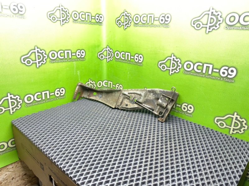 Крепление фары, 690 рублей, Тверь