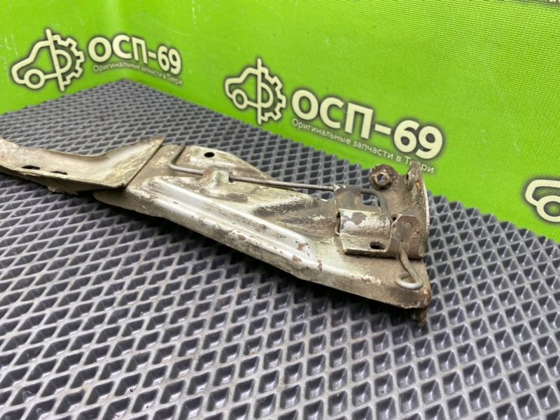 Крепление фары, 690 рублей, Тверь