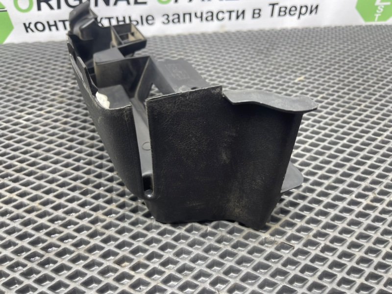 Кронштейн полки багажника, 490 рублей, Тверь