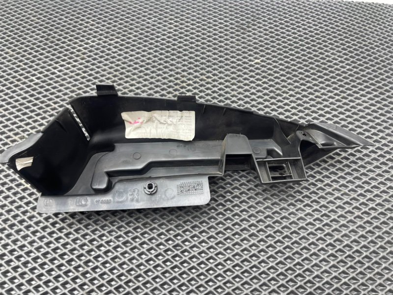 Кронштейн полки багажника, 490 рублей, Тверь