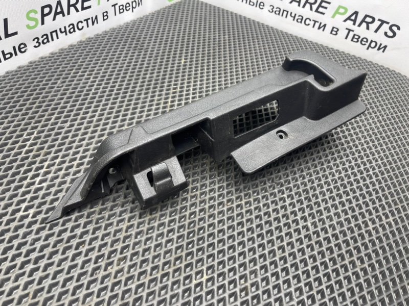 Кронштейн полки багажника, 490 рублей, Тверь