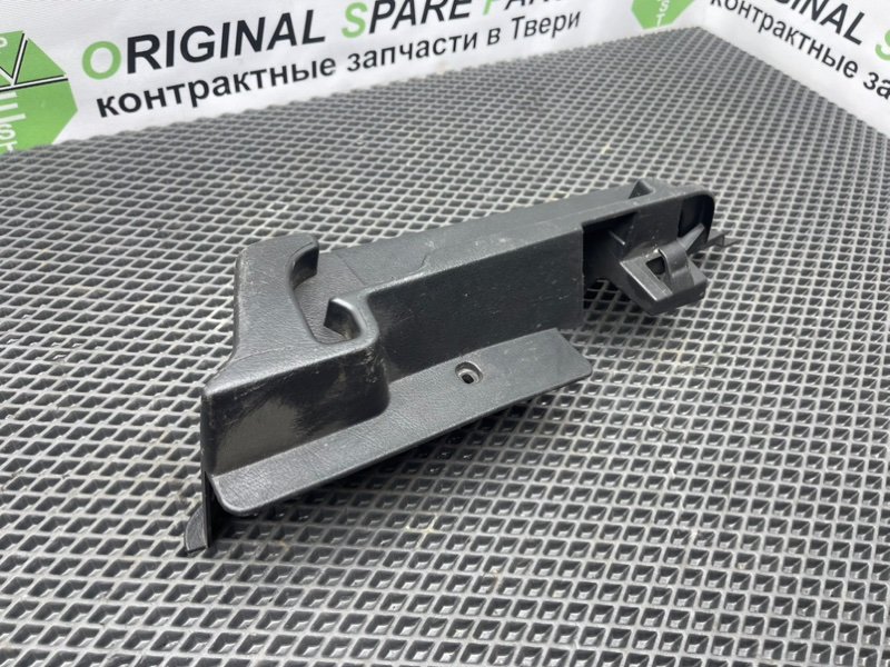 Кронштейн полки багажника, 490 рублей, Тверь