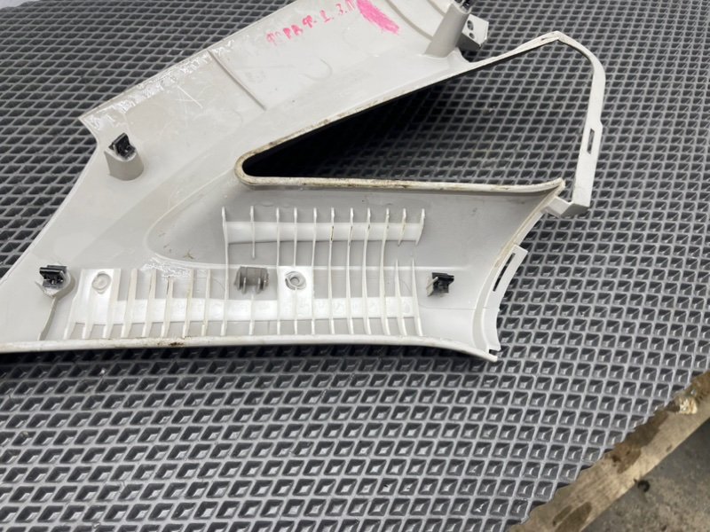 Накладка стойки, 390 рублей, Тверь