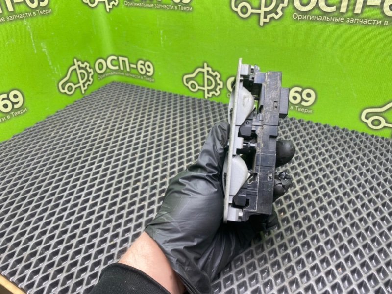 Блок кнопок, 1990 рублей, Тверь