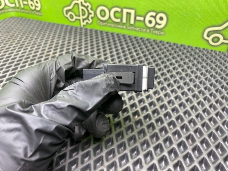 Кнопка, 690 рублей, Тверь