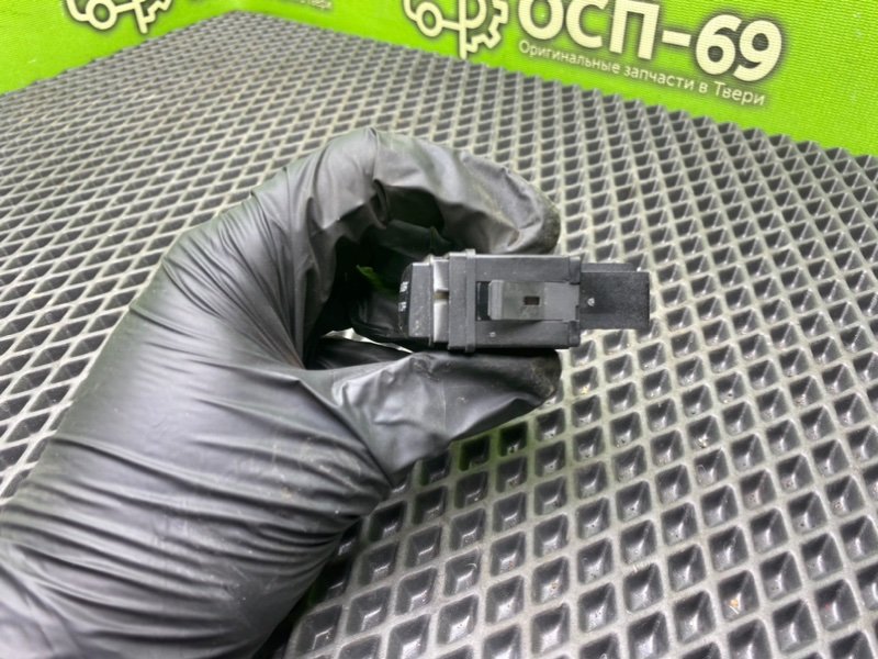 Кнопка, 790 рублей, Тверь