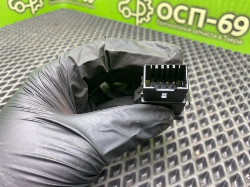 Кнопка обогрева сидений, 590 рублей, Тверь