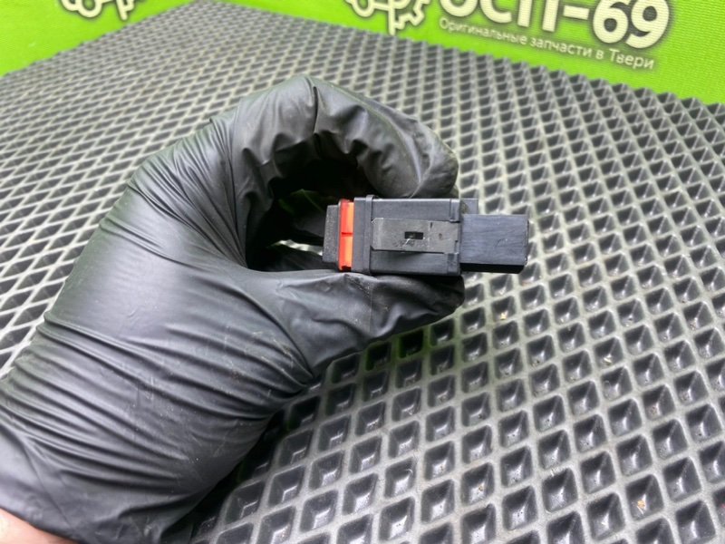 Кнопка аварийки, 490 рублей, Тверь