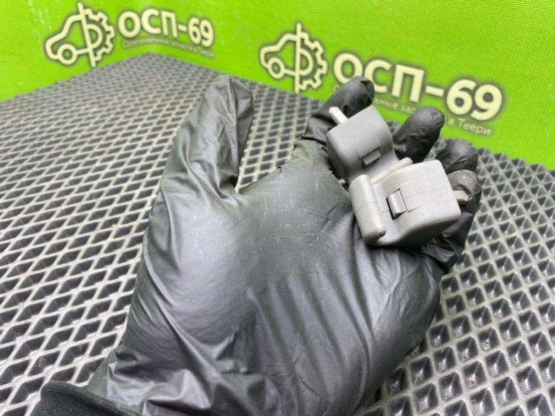 Крепеж козырьков, 990 рублей, Тверь