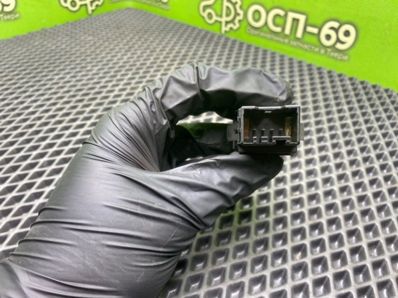 Кнопка обогрева сидений, 590 рублей, Тверь