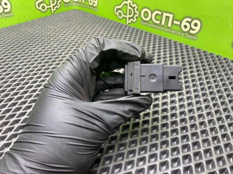 Кнопка обогрева сидений, 590 рублей, Тверь