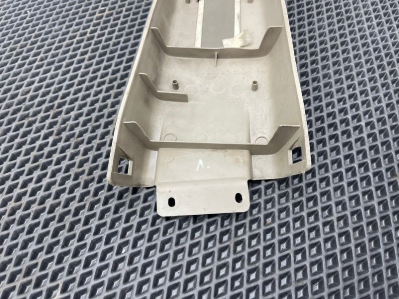 Накладка стойки, 390 рублей, Тверь