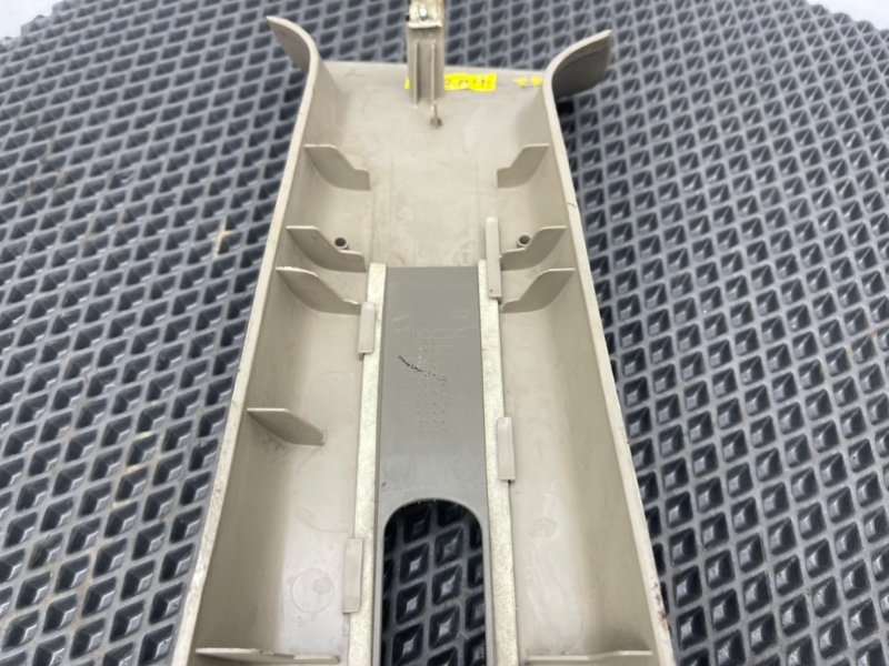 Накладка стойки, 390 рублей, Тверь