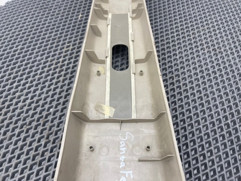 Накладка стойки, 390 рублей, Тверь