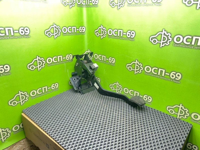 Педаль тормоза, 990 рублей, Тверь