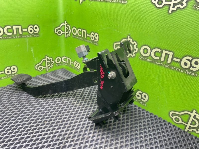 Педаль тормоза, 990 рублей, Тверь