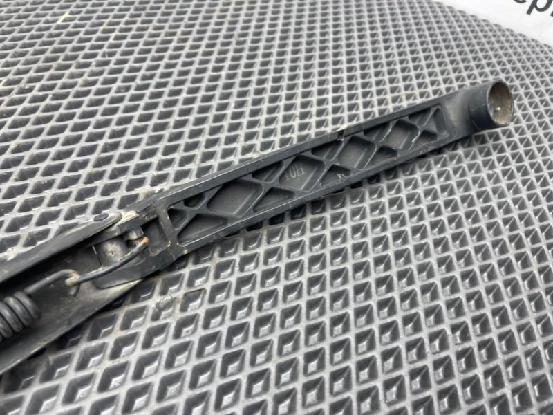 Дворник лобового стекла, 590 рублей, Тверь