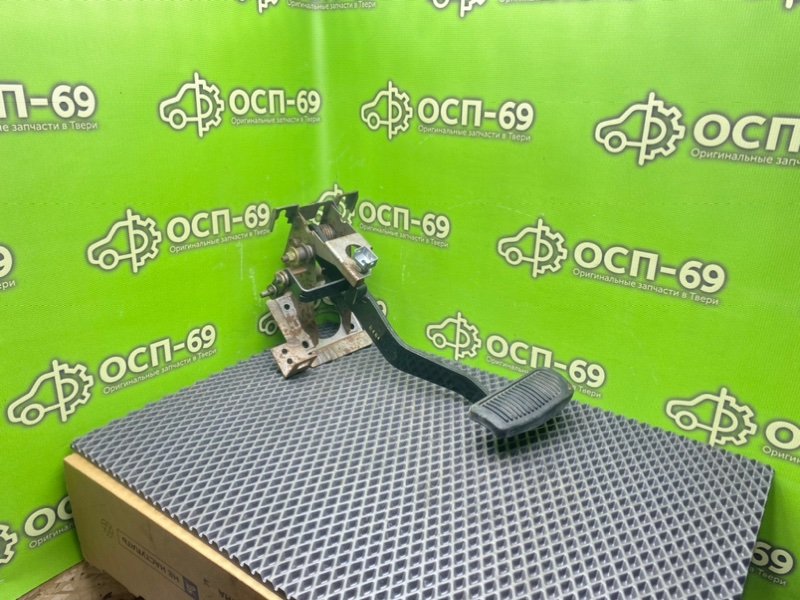 Педаль тормоза, 790 рублей, Тверь