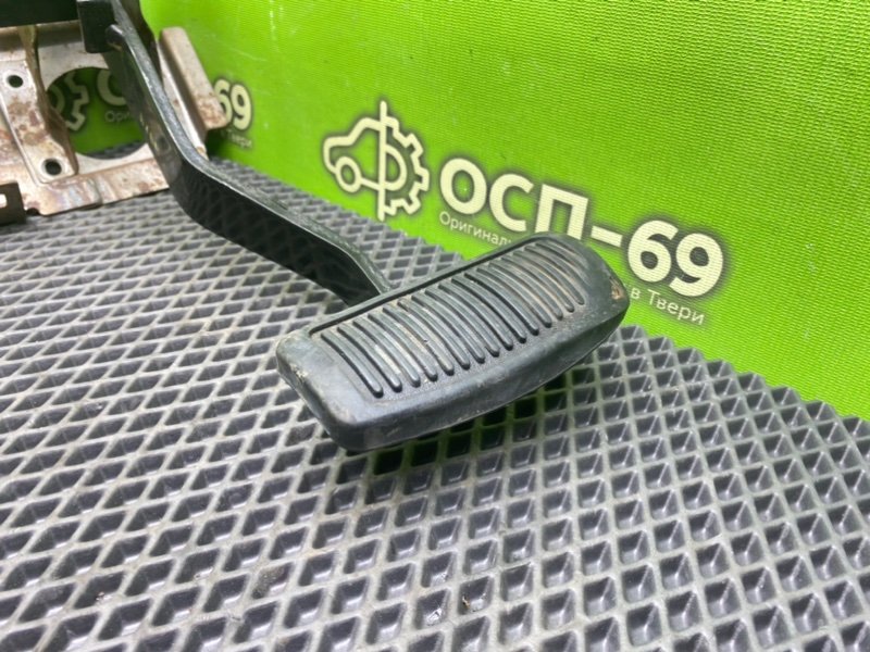 Педаль тормоза, 790 рублей, Тверь