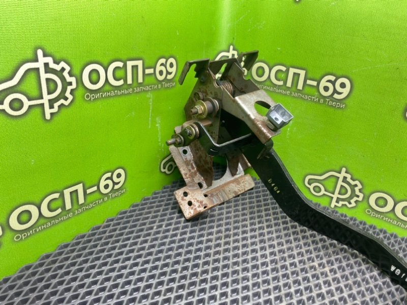 Педаль тормоза, 790 рублей, Тверь