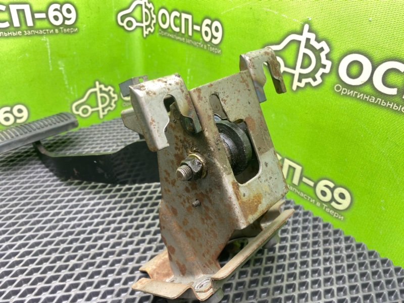 Педаль тормоза, 790 рублей, Тверь