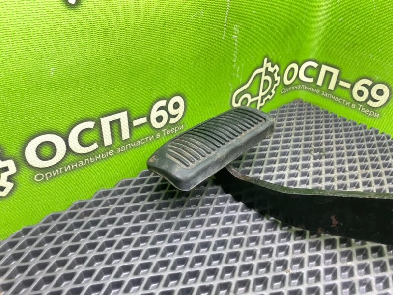 Педаль тормоза, 790 рублей, Тверь