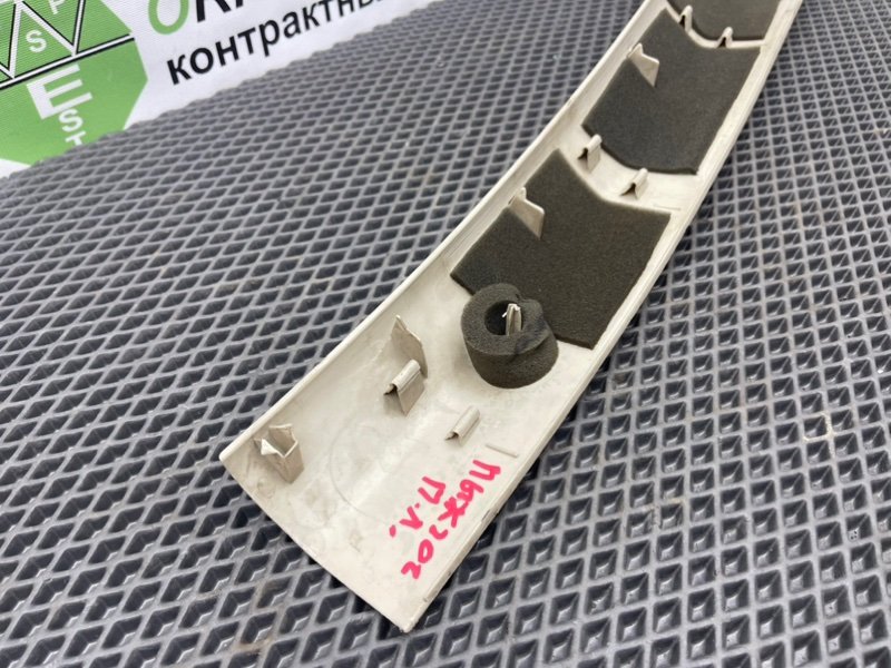 Накладка стойки, 490 рублей, Тверь