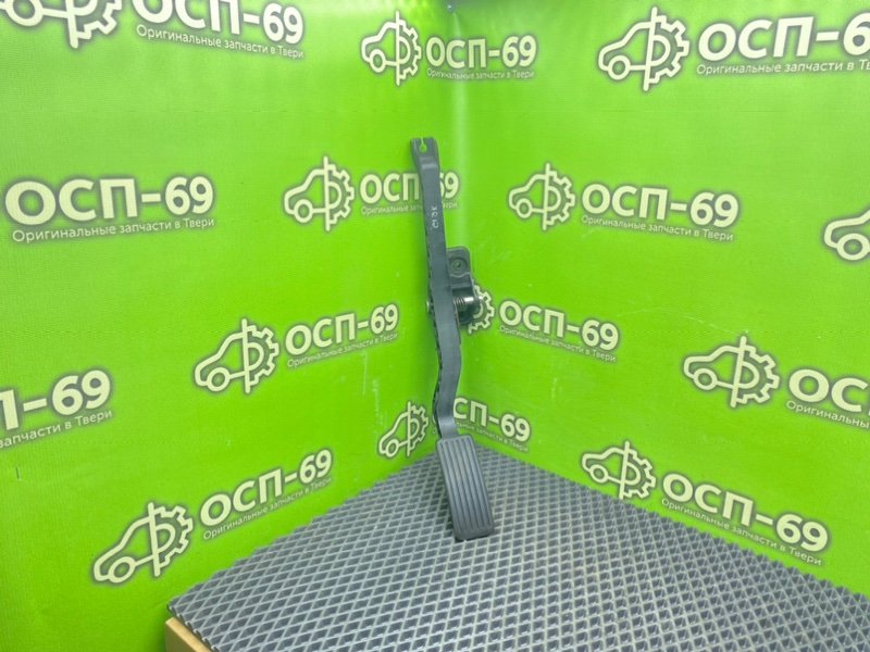 Педаль газа, 790 рублей, Тверь