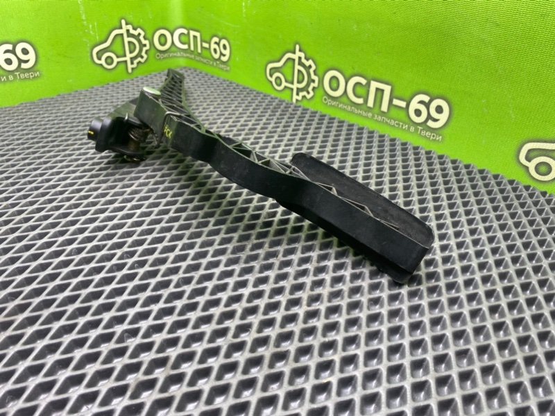 Педаль газа, 790 рублей, Тверь