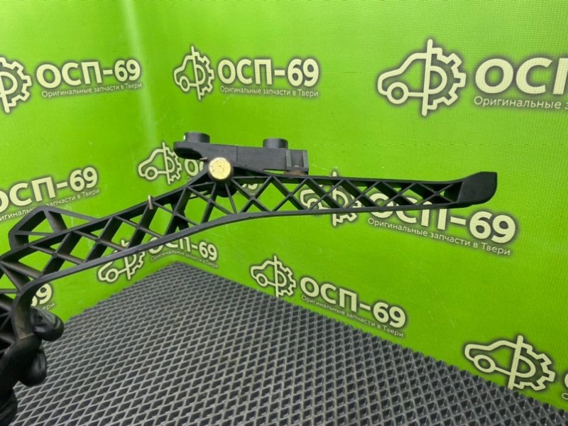 Педаль газа, 790 рублей, Тверь