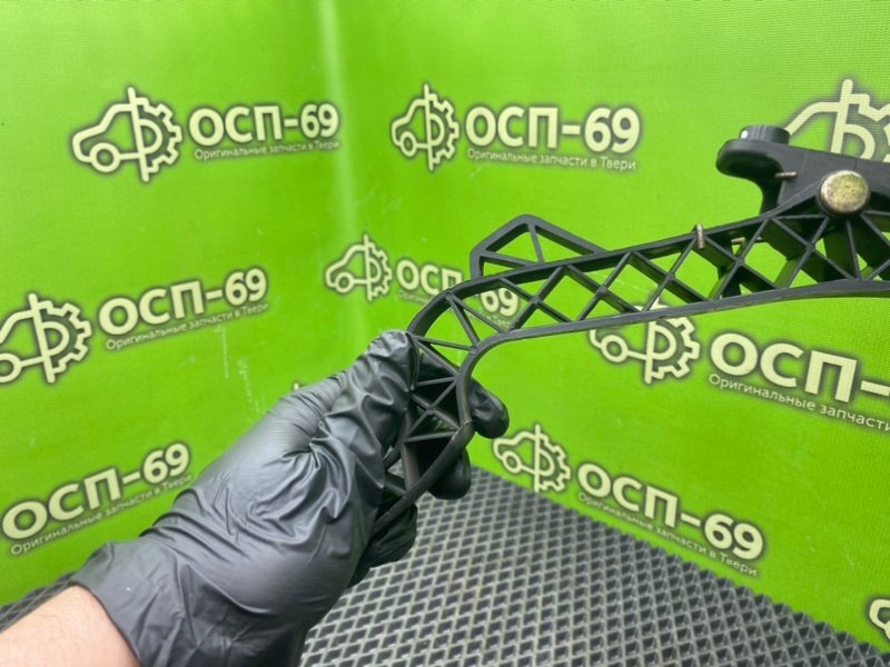 Педаль газа, 790 рублей, Тверь