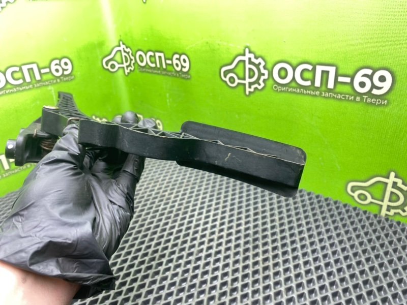 Педаль газа, 790 рублей, Тверь